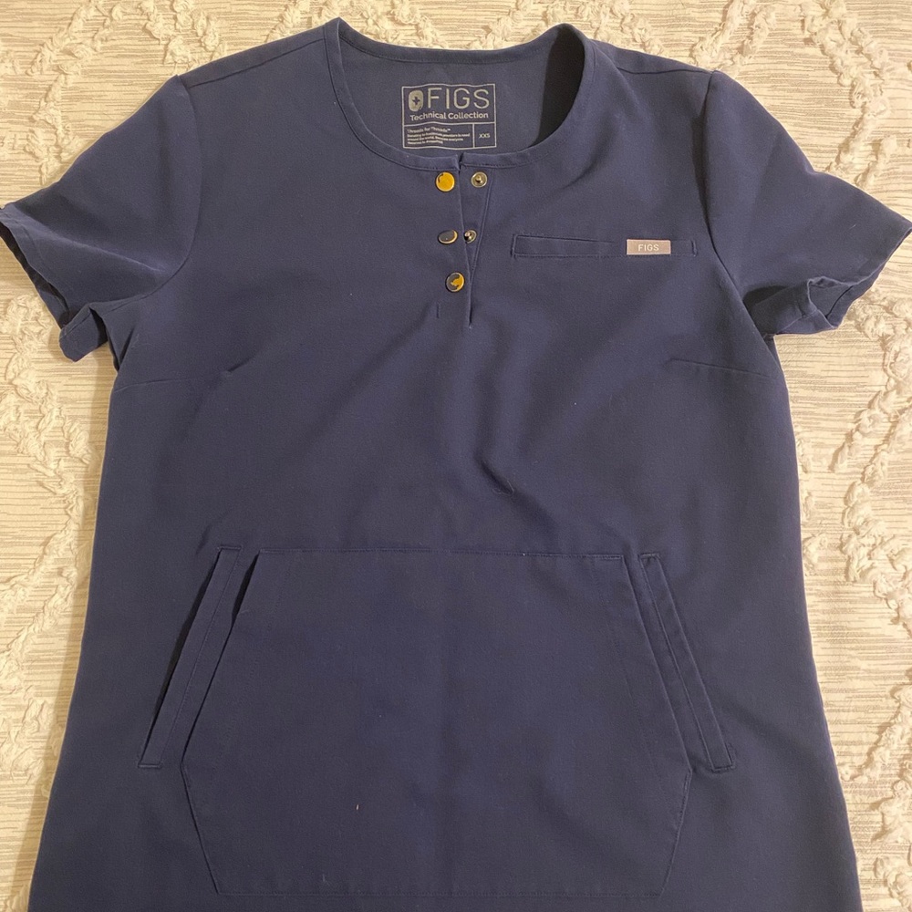 FIGS SCRUB TOP (XXS)